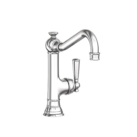 Single Handle Kitchen Faucet in Multiple Finishes - Maison&Co.