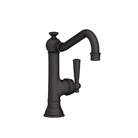 Single Handle Kitchen Faucet in Multiple Finishes - Maison&Co.