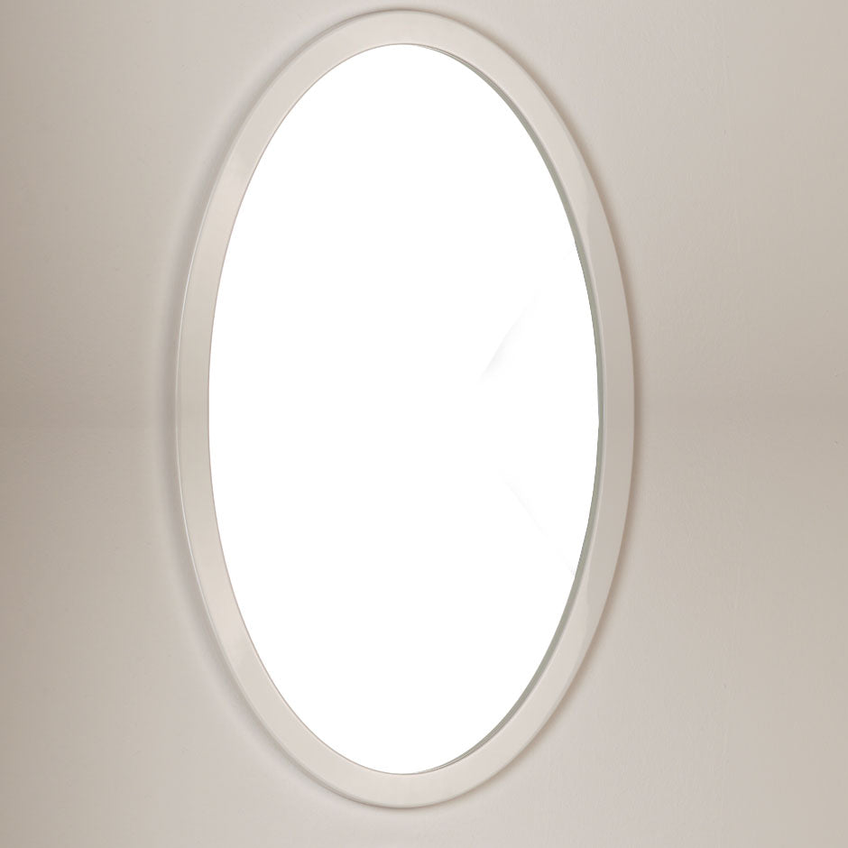 Mirror in wood frame. W: 21", D: 34". - Maison&Co.