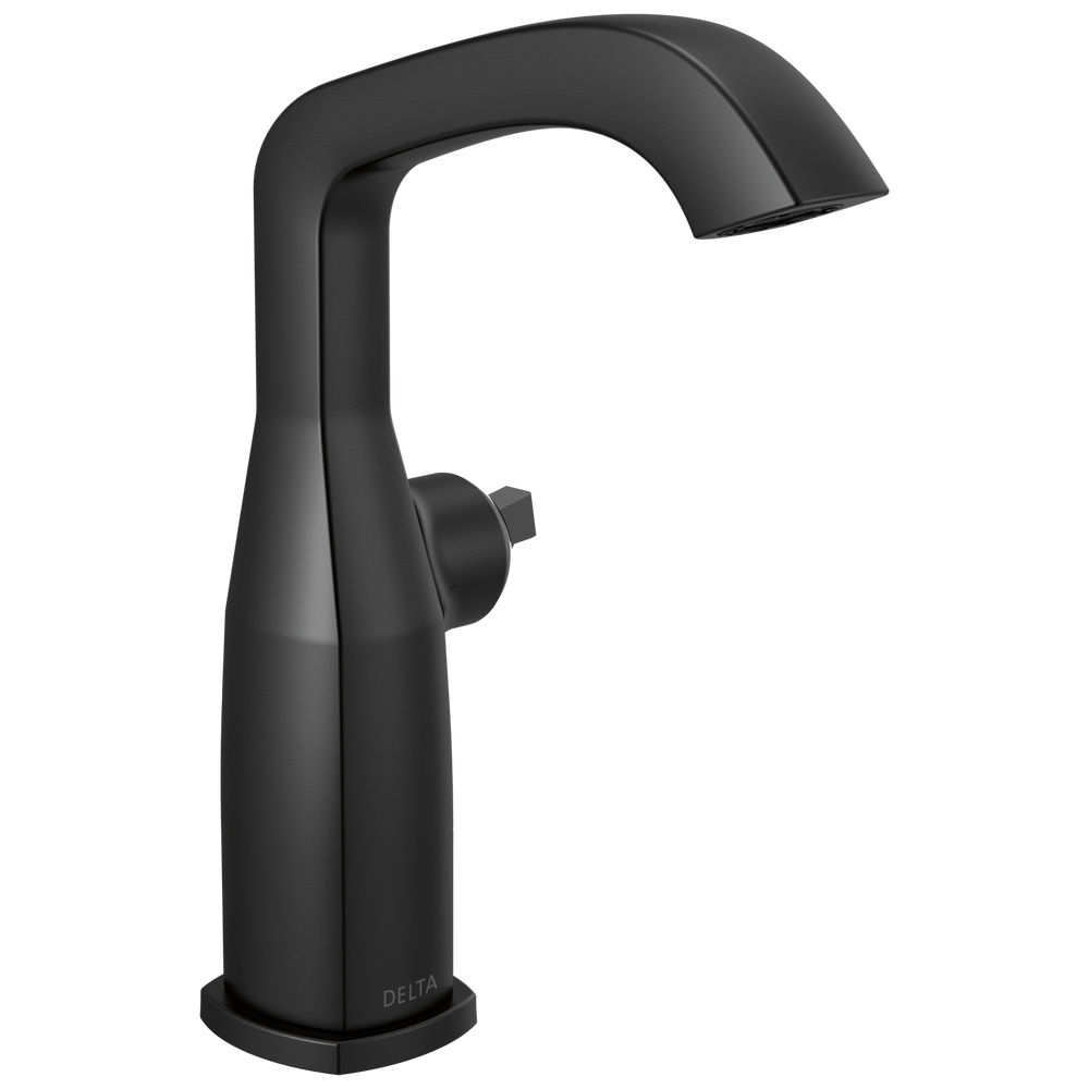 Delta Stryke®: Mid-Height Faucet Less Handle