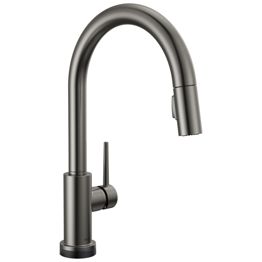 Delta Trinsic®: Single Handle Pull-Down Kitchen Faucet with Touch - Maison&Co.