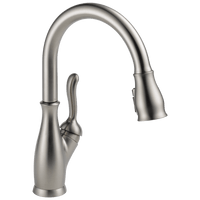 Delta Leland®: Single Handle Pull-Down Kitchen Faucet with ShieldSpray® Technology - Maison&Co.