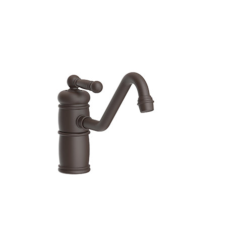 Single Handle Kitchen Faucet in Multiple Finishes