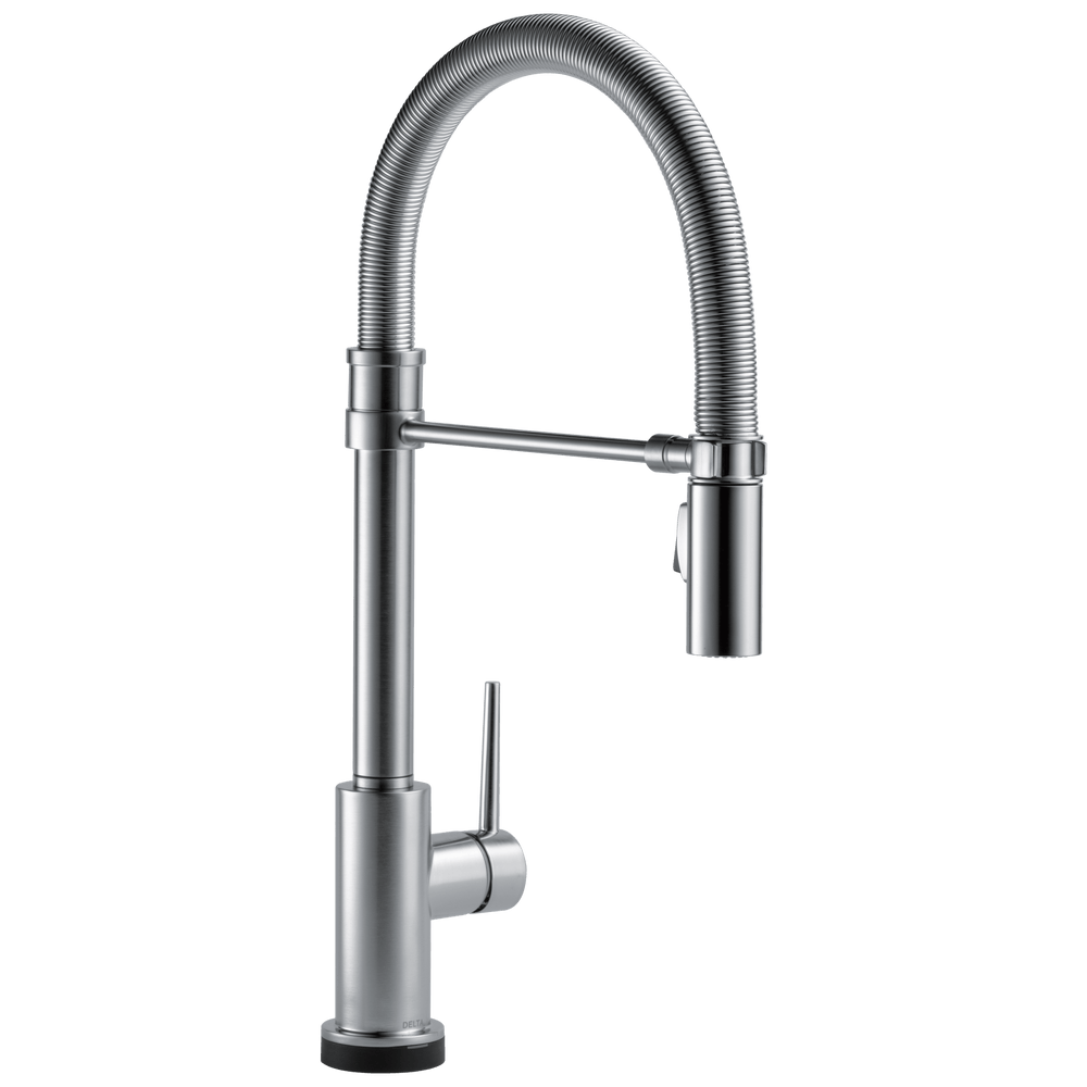 Delta Trinsic®: Single-Handle Pull-Down Spring Kitchen Faucet with Touch<sub>2</sub>O® Technology - Maison&Co.